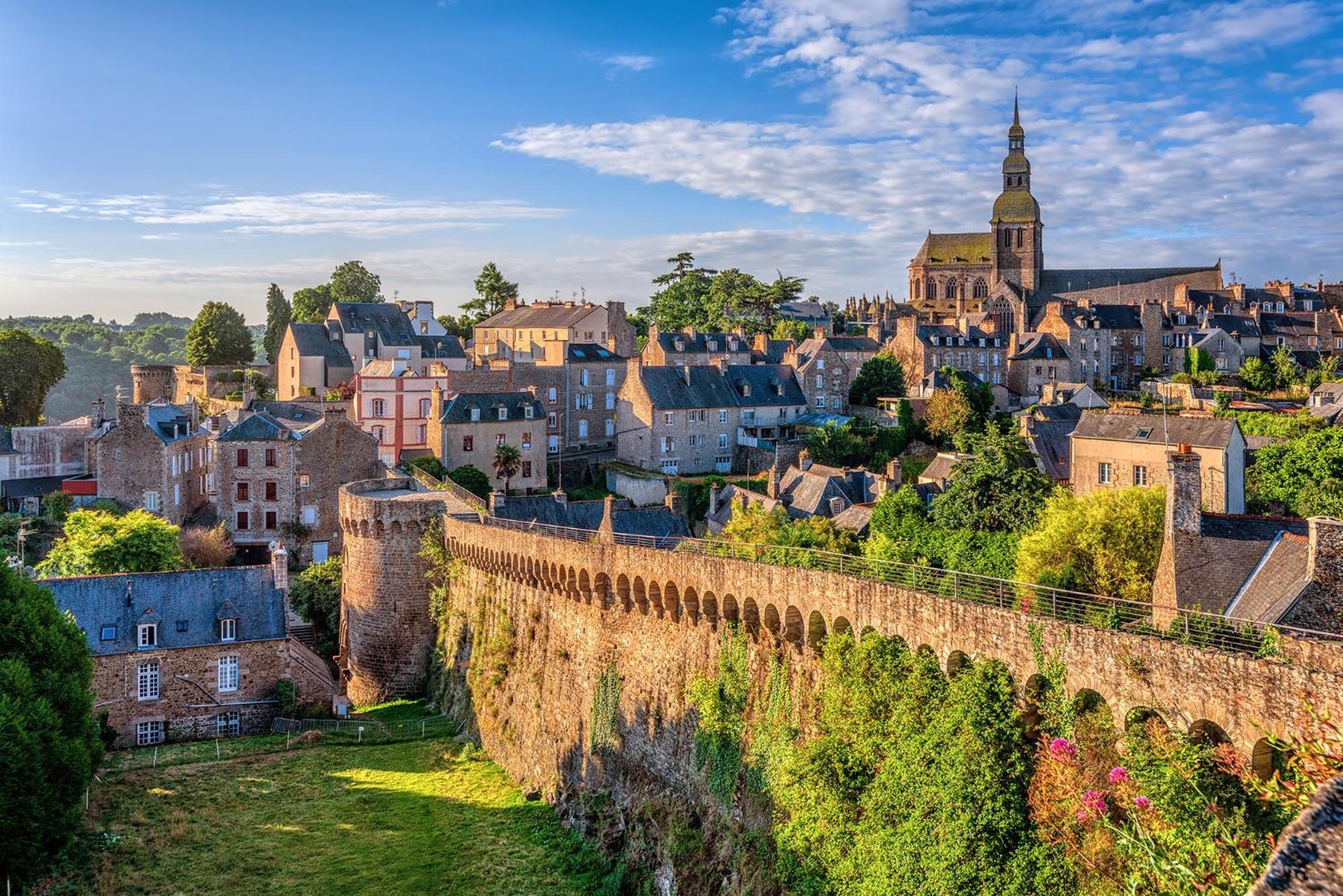 Demeures & Chateaux - Hotel De La Porte Saint-Malo Дінан Екстер'єр фото